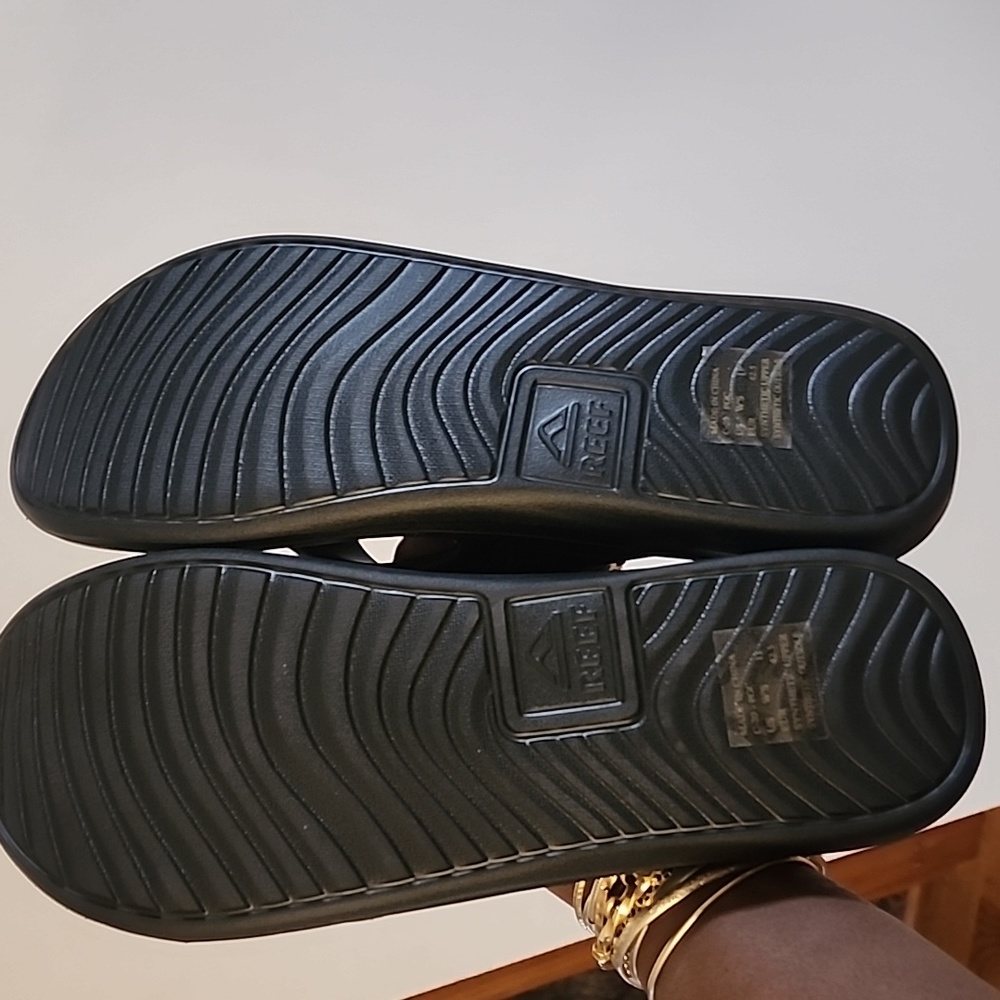 REEF SANDALS - Picture 7 of 7
